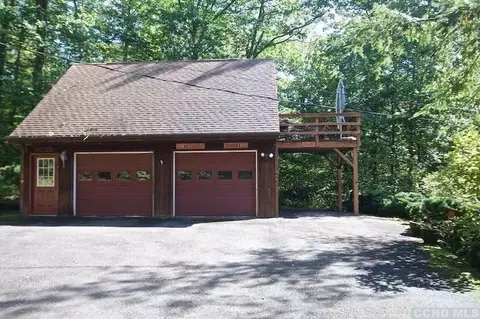104 E Hill Rd, Austerlitz, NY 12017 photo 5