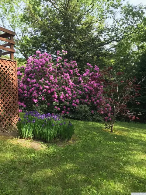 104 E Hill Rd, Austerlitz, NY 12017 photo 2