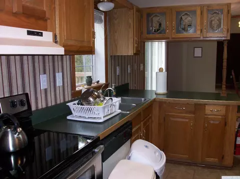 32 Norton Rd, Austerlitz, NY 12017 photo 8