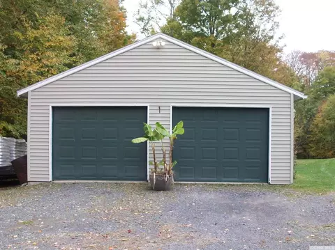 32 Norton Rd, Austerlitz, NY 12017 photo 18