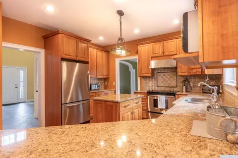 74 Williams Rd, Red Hook, NY 12571 photo 8