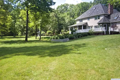 82 Fairway Dr, Kinderhook, NY 12106 photo 9