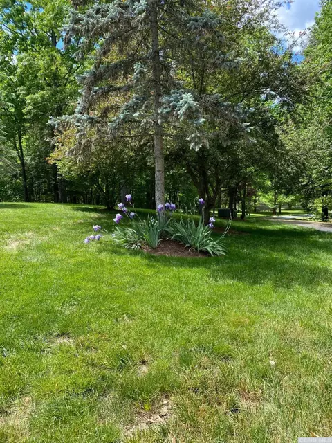 82 Fairway Dr, Kinderhook, NY 12106 photo 46