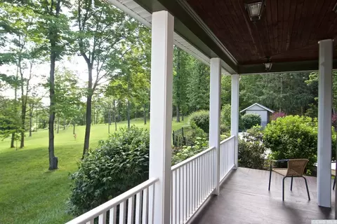 82 Fairway Dr, Kinderhook, NY 12106 photo 14