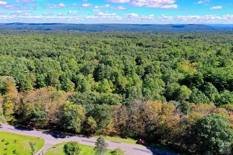 204 Joel M Austin Rd, Cairo, NY 12413