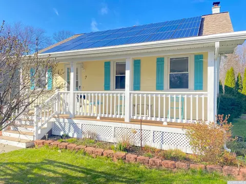 7 Rose, Niverville, NY 12130 photo 1