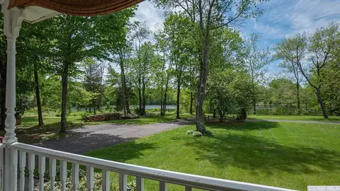 11 Davis, Poughkeepsie, NY 12603 photo 9