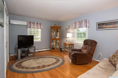 13 Catskill View Dr, Kinderhook, NY 12106 photo 11