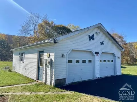 136 Route 40, Windham, NY 12496 photo 3