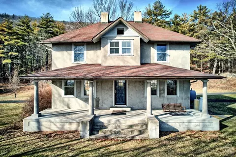 274 White Rd, Palenville, NY 12463