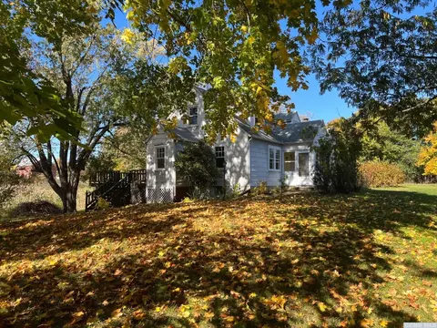 248 E Camp Rd, Germantown, NY 12526