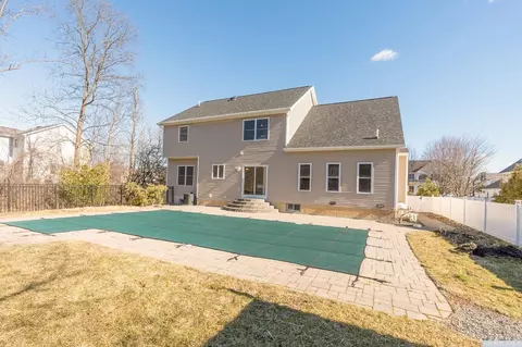 33 Brookhaven Ln, Glenmont, NY 12077 photo 48
