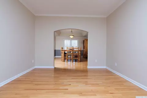 33 Brookhaven Ln, Glenmont, NY 12077 photo 22