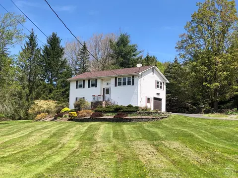 34 2 Old Rd, Windham, NY 12496 photo 3