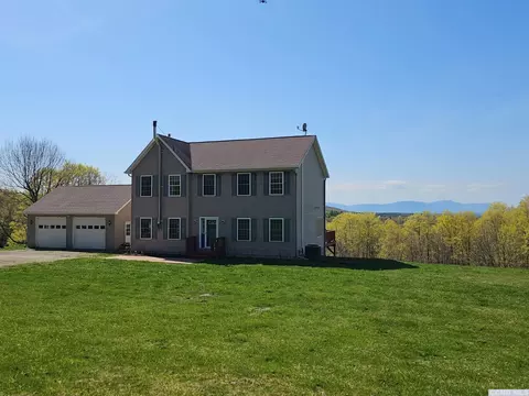 126 E Klein Rd, Ancram, NY 12502