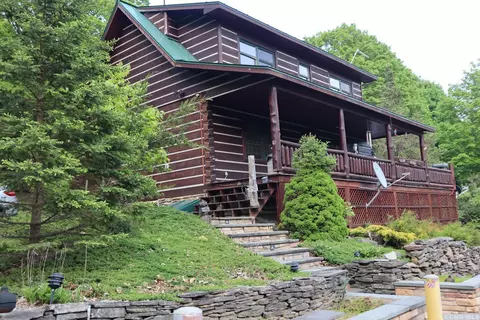 170 Goodfellow Dr, Conesville, NY 12076