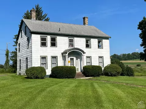 926 Smithfield Rd, Millerton, NY 12546