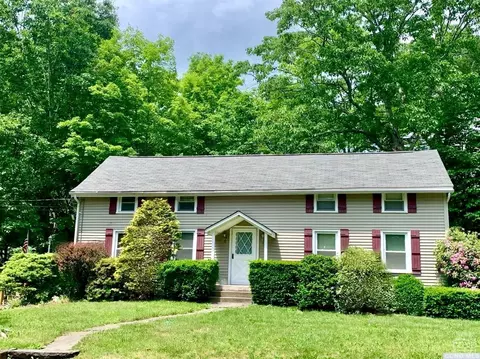 37 Walter Smith Rd, Catskill, NY 12414