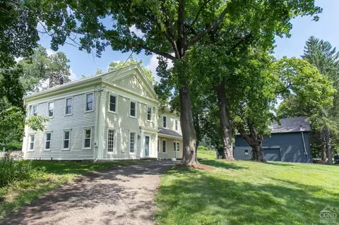 172 W End Rd, Hillsdale, NY 12529