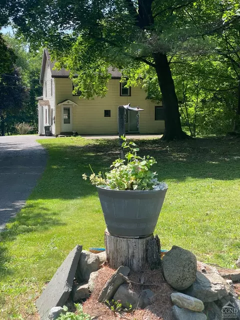 65 County Route 26, Climax, NY 12042