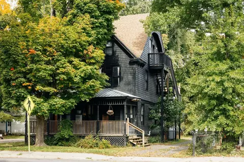 19 Church St, Chatham, NY 12037