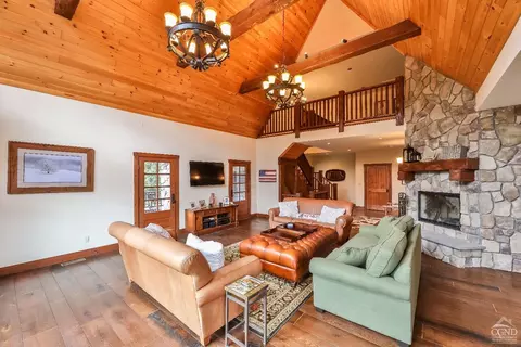 38 Chalet Dr, Windham, NY 12496 photo 9