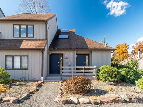 88 Windham Mountain Vlg, Windham, NY 12496