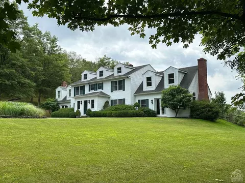 182 Silvernails Rd, Gallatin, NY 12567