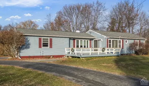 103 Jefferson Rd, Copake, NY 12516