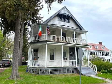 72 Pinewoods Ave, Troy, NY 12180
