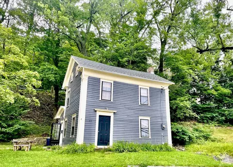 63 Railroad Ave, Chatham, NY 12037