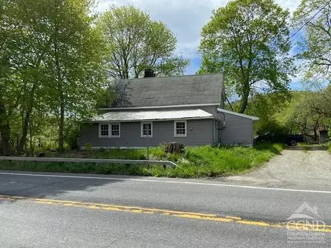 10157 State Route 22, Hillsdale, NY 12529
