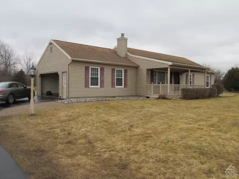 685 County Route 28, Valatie, NY 12184