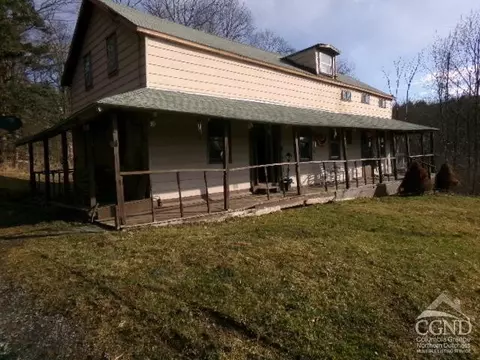 1036 Airport Rd, Westerlo, NY 12193