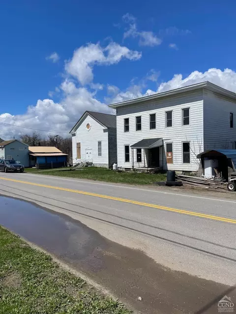 124 County Hwy 140, Ephratah, NY 13452