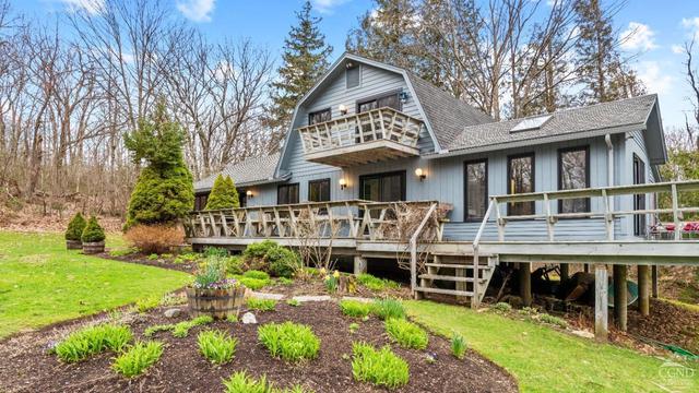 9 West St, Copake, NY 12521