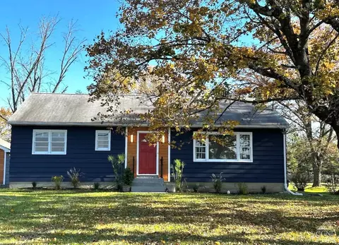 428 Joslen Blvd, Greenport, NY 12534