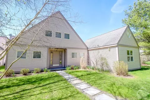281 Arcadia Dr, Ancramdale, NY 12503