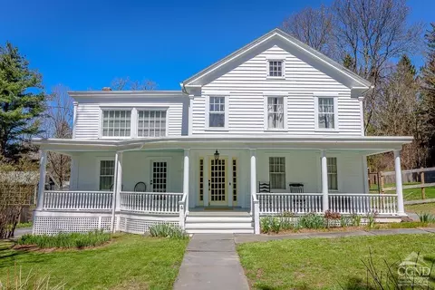 6 Finch St, Old Chatham, NY 12136