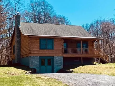 222 Gifford Holw, Berne, NY 12023