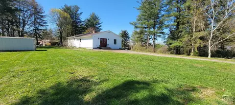 464 County Route 46, Stuyvesant, NY 12173