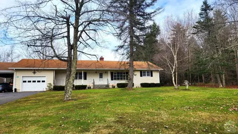 5582 Rt 23a, Tannersville, NY 12485