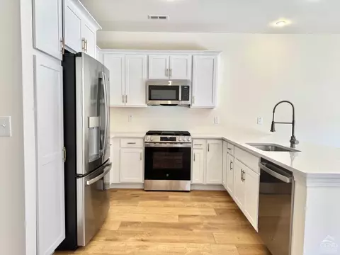 29 Marina Dr, Catskill, NY 12414 photo 5