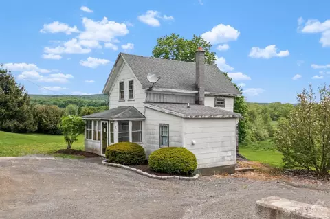 346 Craryville Rd, Hillsdale, NY 12529