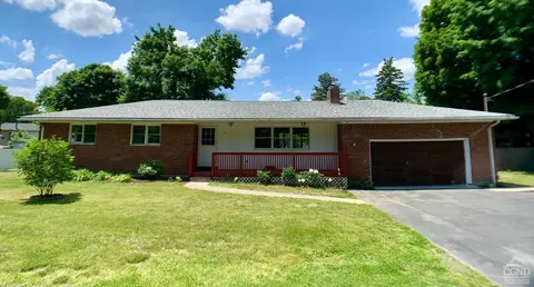 43 Hawley, Niverville, NY 12130