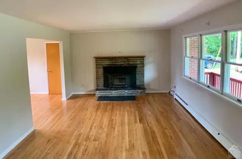 43 Hawley, Niverville, NY 12130 photo 4