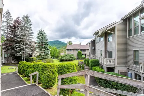 76 Highlands Dr, Hunter, NY 12442