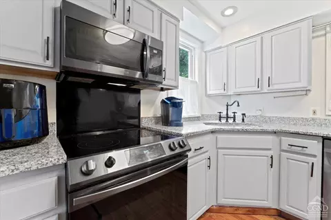 1960 Eastern Pkwy, Schenectady, NY 12309 photo 13