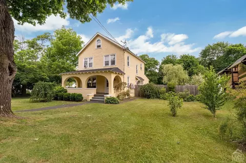 41 Bross St, Cairo, NY 12413