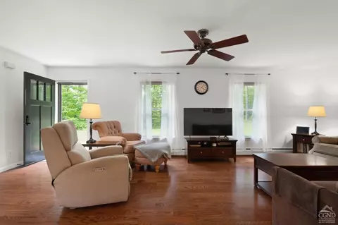 26 Second St, Catskill, NY 12414 photo 6